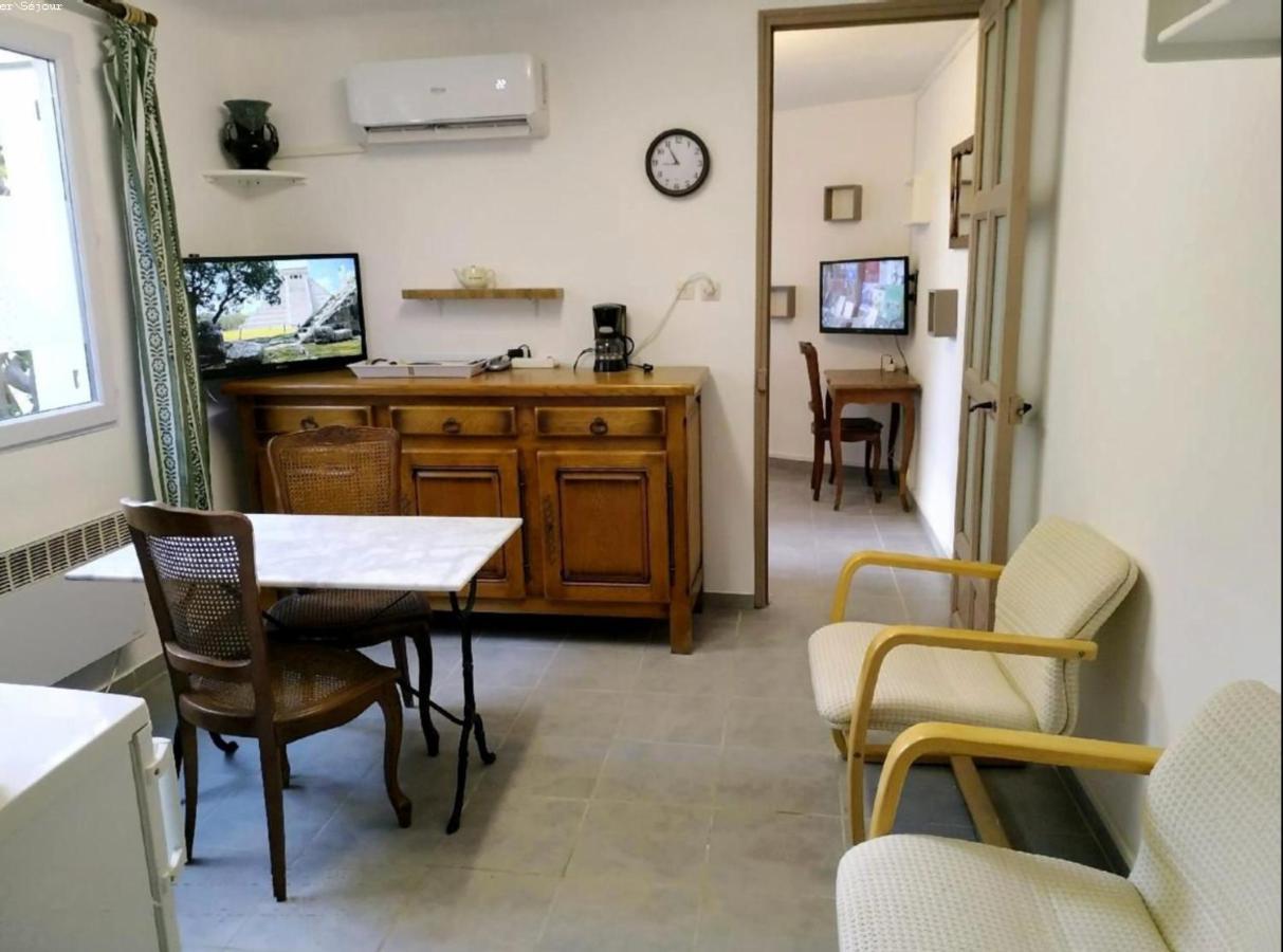 Logement Climatise Avec Jardin Et Parking Pour 2 Personnes En Bord De Plage La Ciotat Luaran gambar