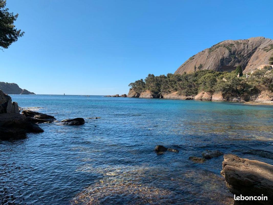 Logement Climatise Avec Jardin Et Parking Pour 2 Personnes En Bord De Plage La Ciotat Luaran gambar